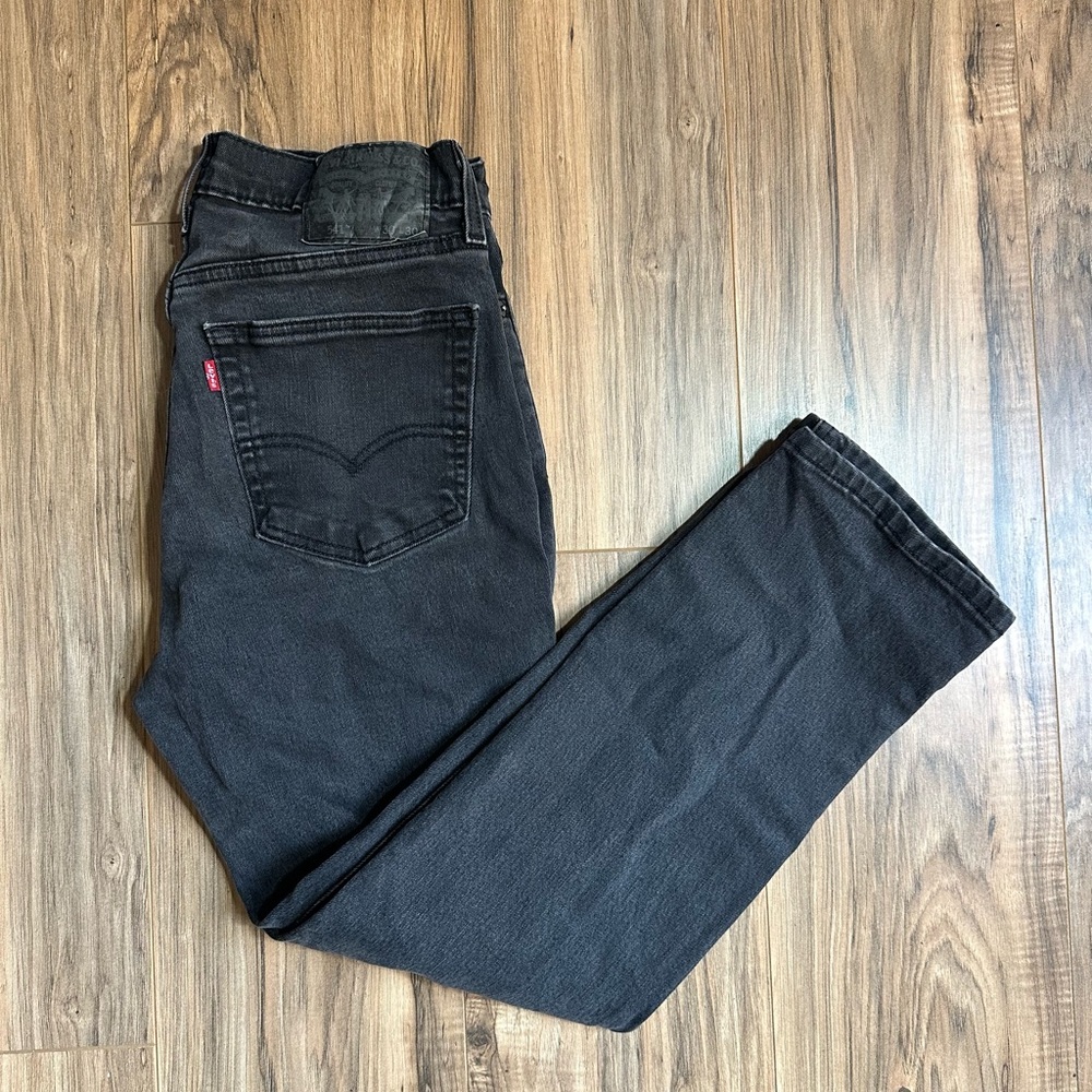 Levi's Men's Dark Gray Straight Jeans
